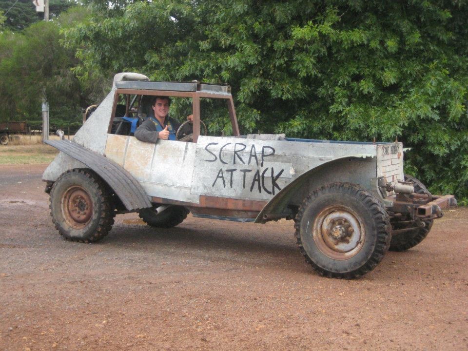 2012 Toyota/Holden Mud Buggy Scrap Attack