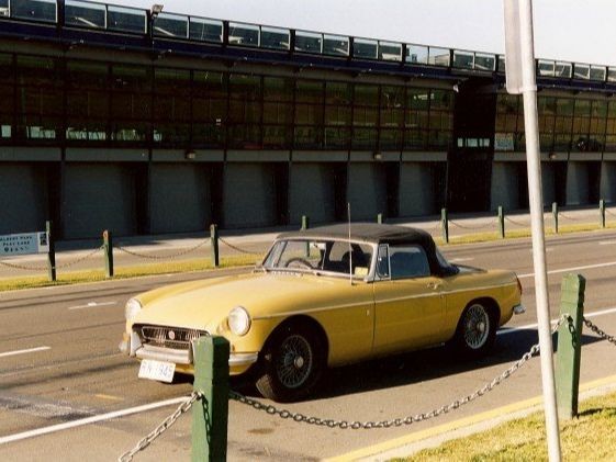 1971 MG B