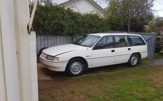 1989 Holden Commodore- berlina