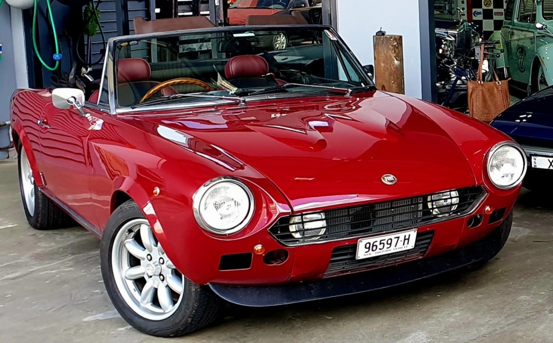 1977 Fiat 124 Spider