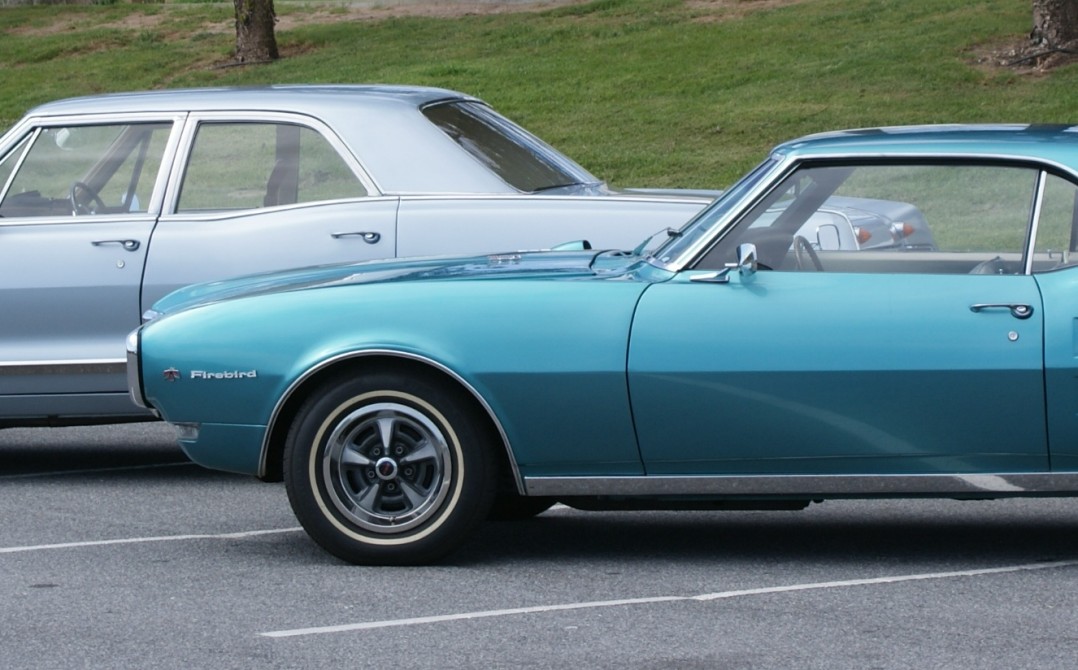 1968 Pontiac FireBird 350