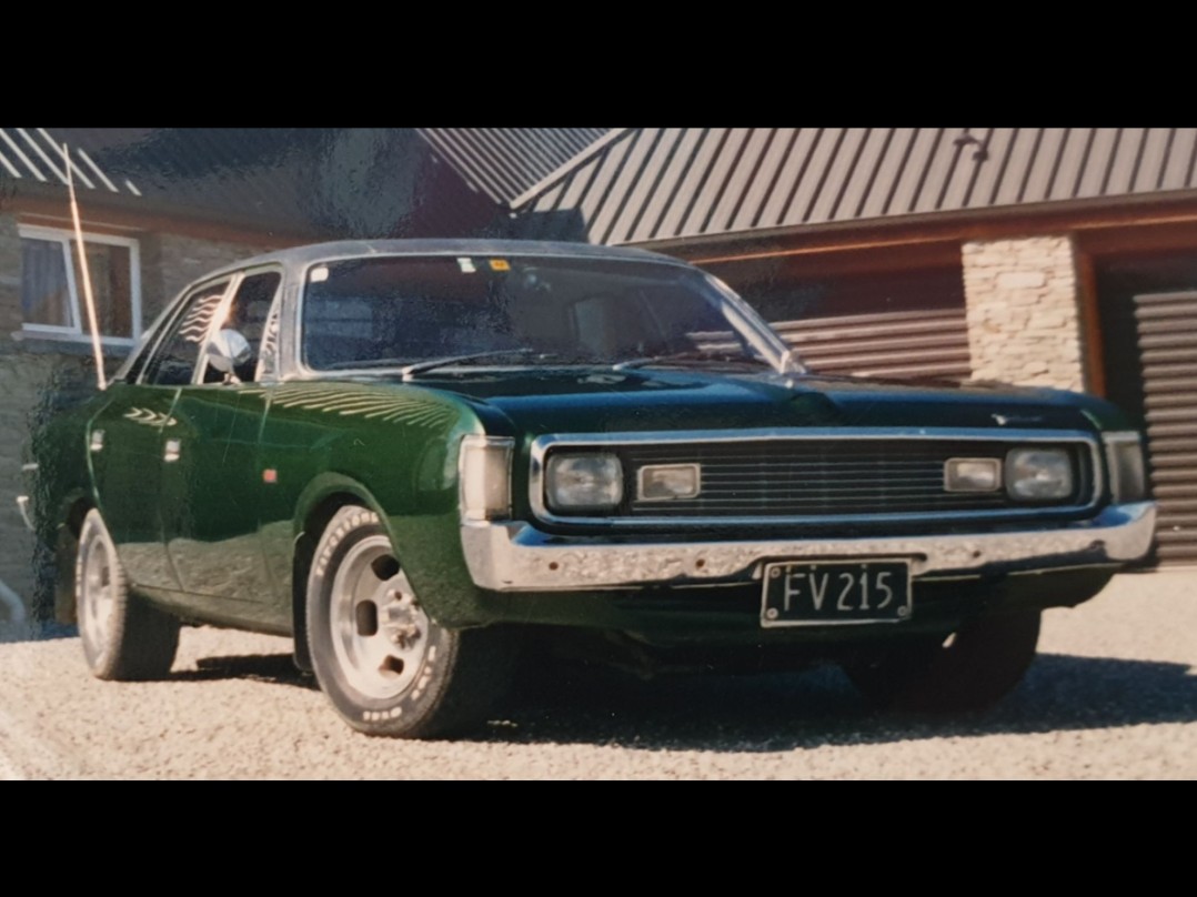 1971 Chrysler Valiant Regal V8