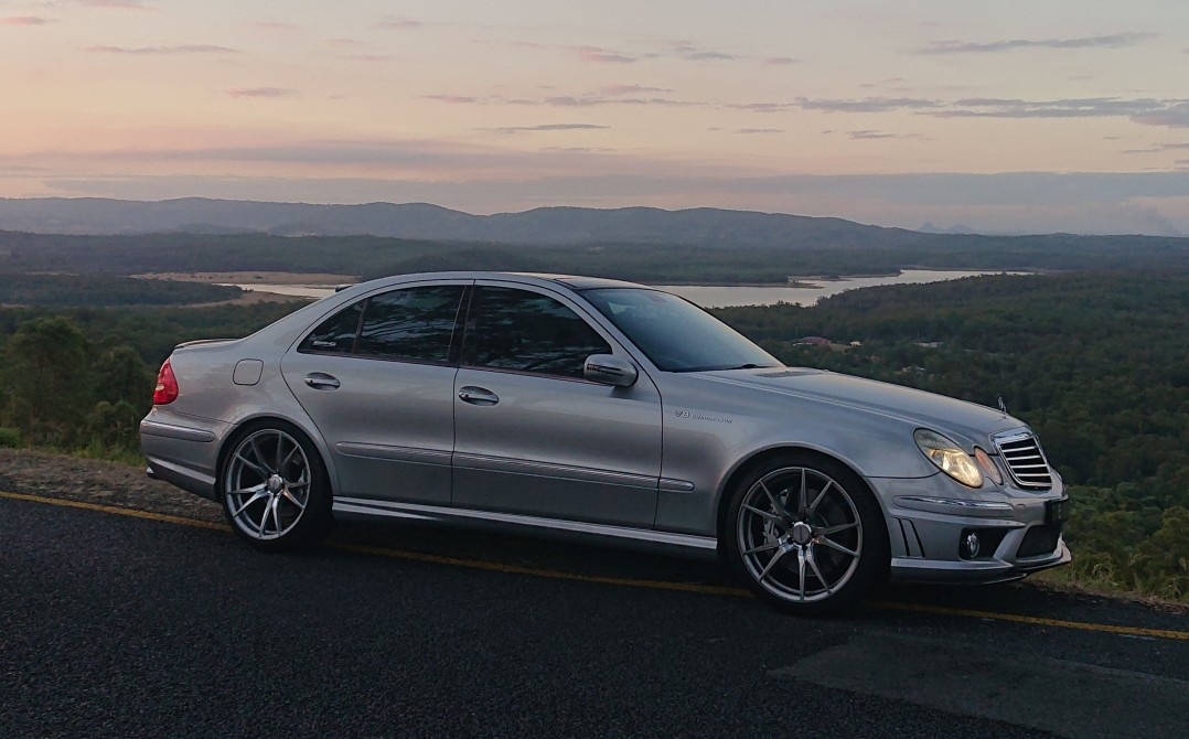 2004 Mercedes-Benz w211 E55 AMG