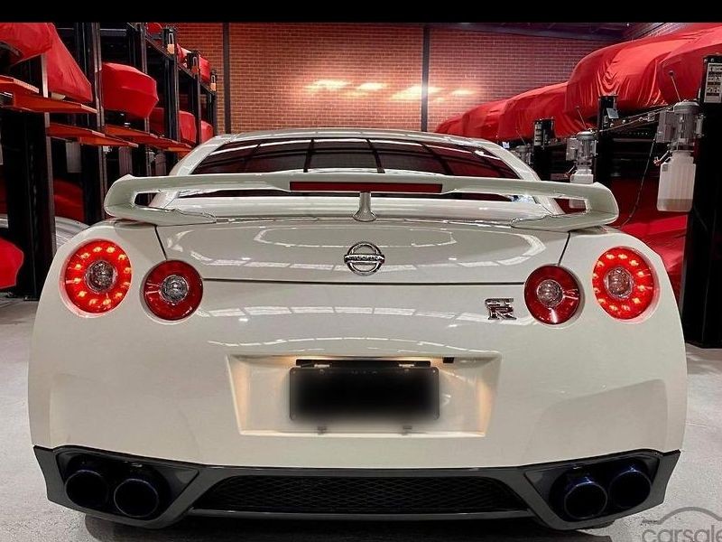 2008 Nissan GT-R PREMIUM