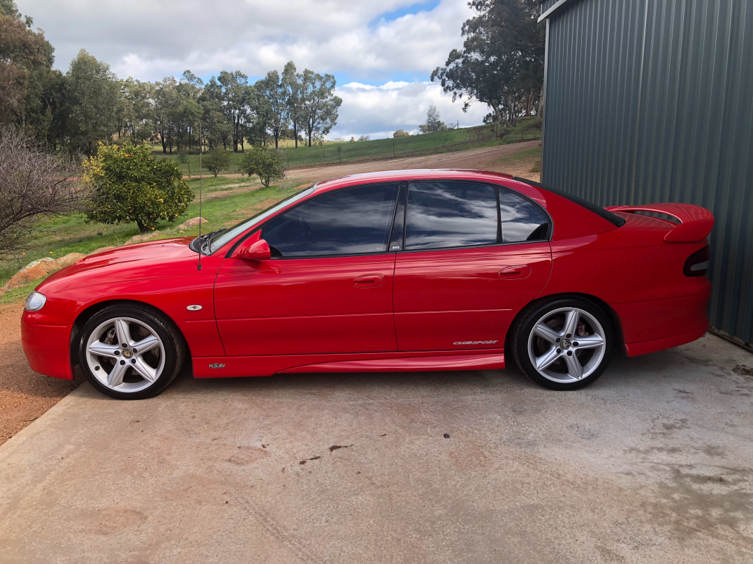 2000 Holden Special Vehicles CLUBSPORT R8