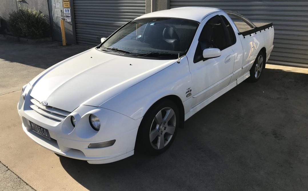2002 Ford FALCON XR8