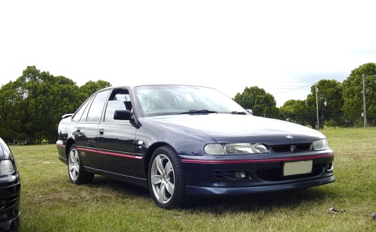 1994 Holden COMMODORE