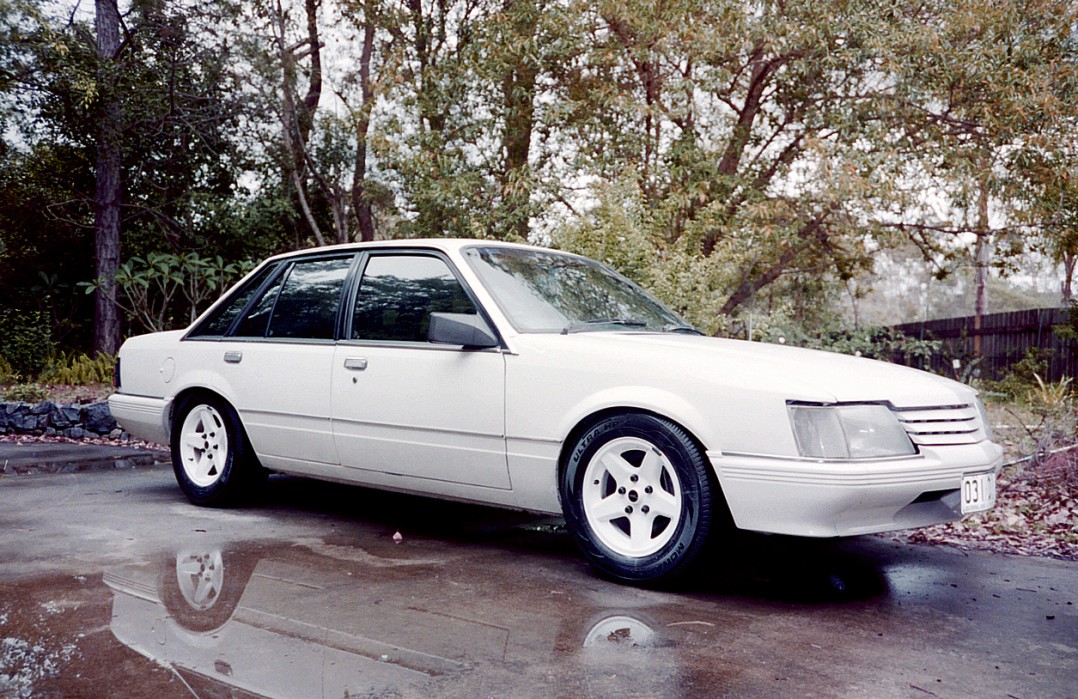 1985 Holden COMMODORE