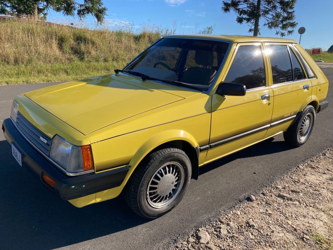 1985 Mazda 323