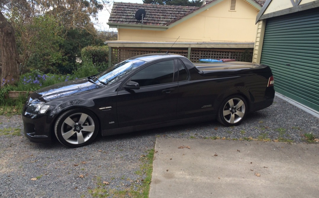 2009 Holden COMMODORE SS-V
