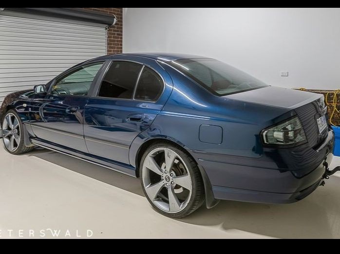 2002 Ford FALCON