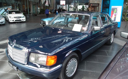 1990 Mercedes-Benz W126  - 420SEL