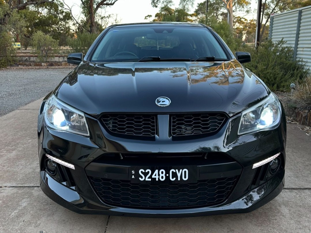 2014 Holden Special Vehicles GEN-F R8 Clubsport tourer