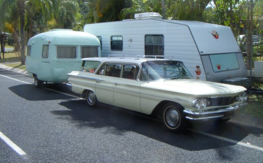 1960 Pontiac Catalina safari wagon ,6seater .