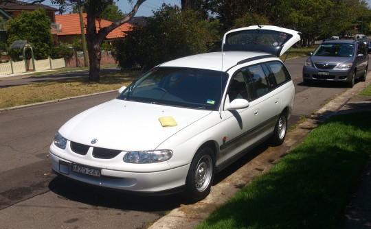 1999 Holden COMMODORE ACCLAIM