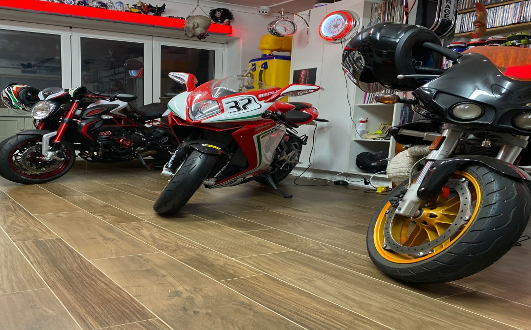 2019 M.V. Agusta LH dragster