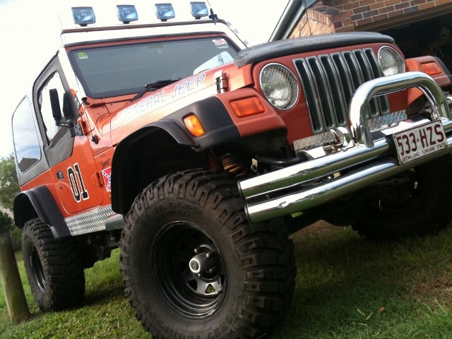 2001 Jeep TJ Wrangler Sport - Chief70 - Shannons Club