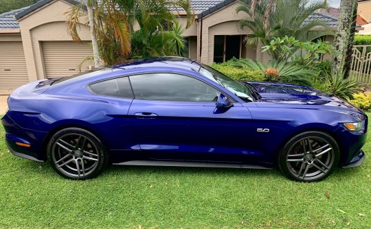 2015 Ford MUSTANG