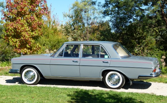 1969 Mercedes-Benz 280SE