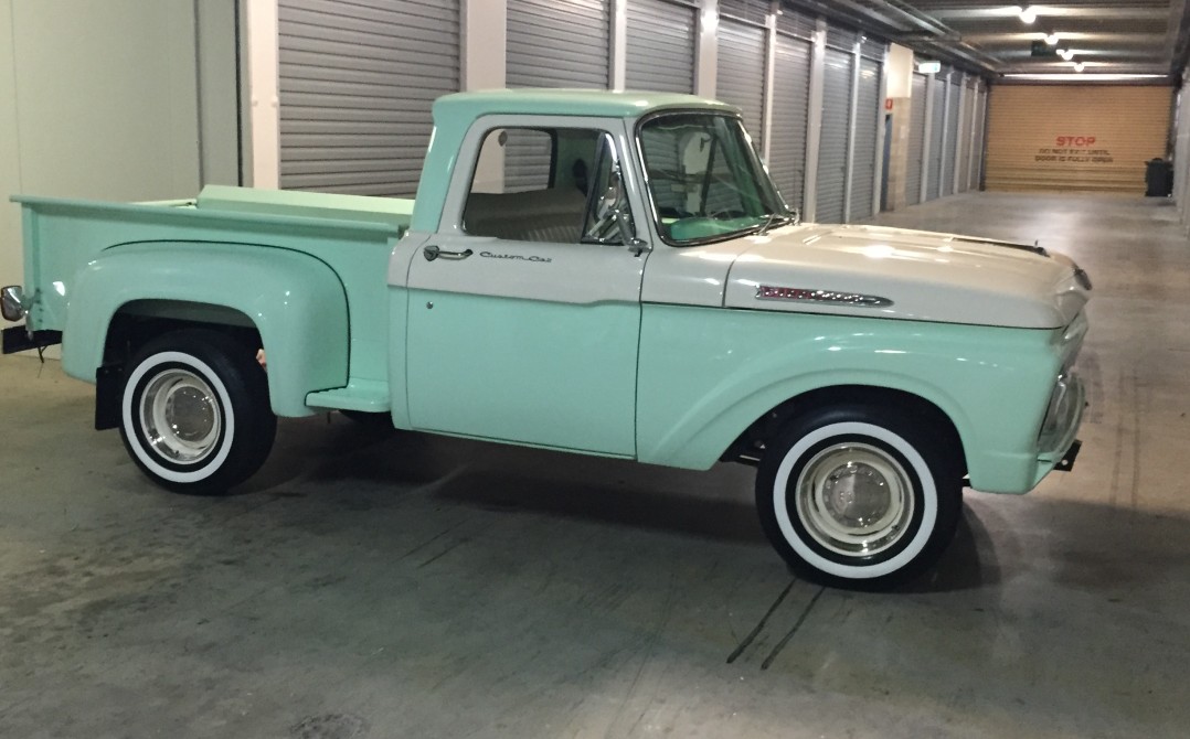 1961 Ford F100