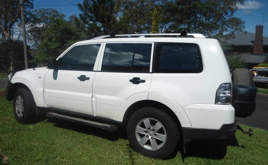 2008 Mitsubishi Pajero