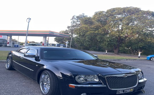 2010 Chrysler 300C 5.7 HEMI V8