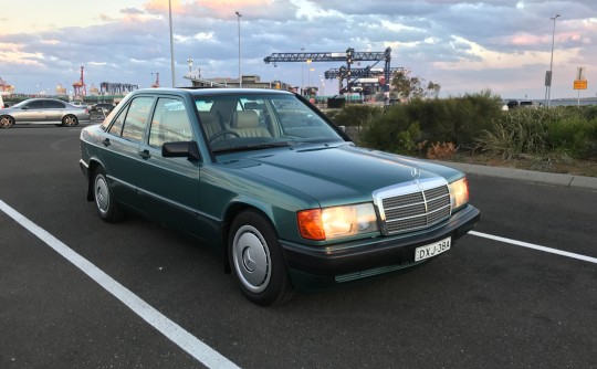 1989 Mercedes-Benz 190 E