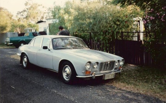 1969 Jaguar XJ6 4.2