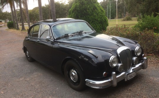 1967 Daimler 250