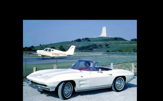 1964 Chevrolet CORVETTE STINGRAY
