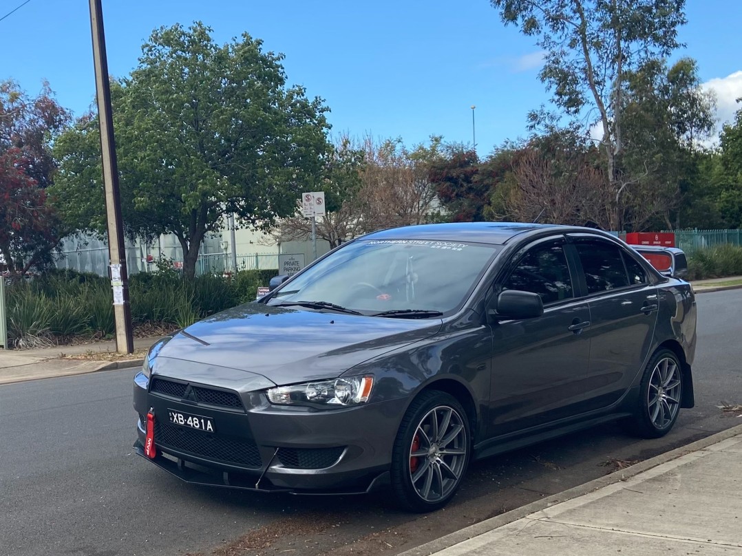 2009 Mitsubishi LANCER ES