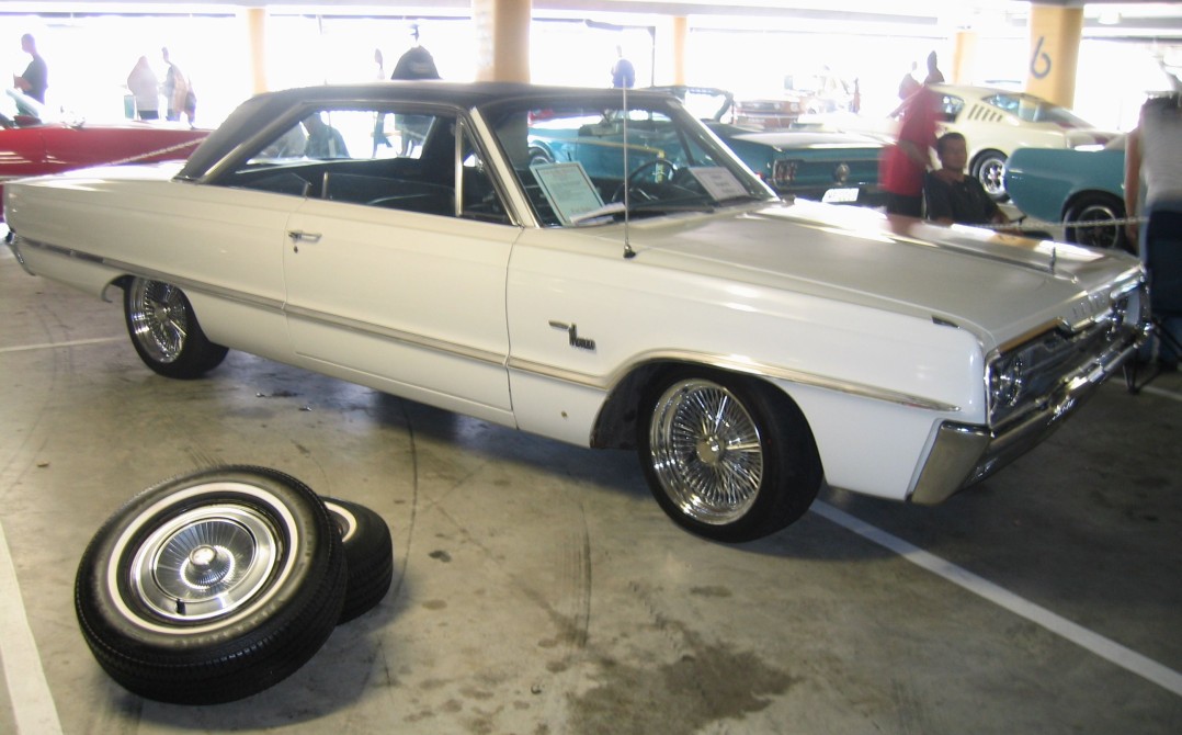 1966 Dodge Monaco