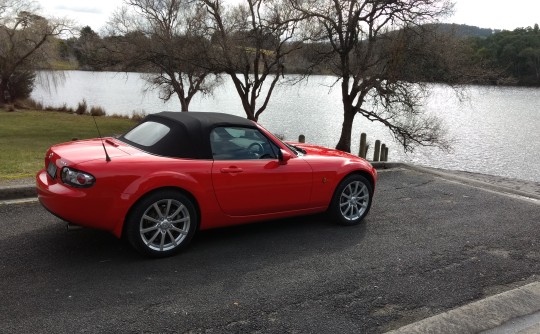 2005 Mazda MX5