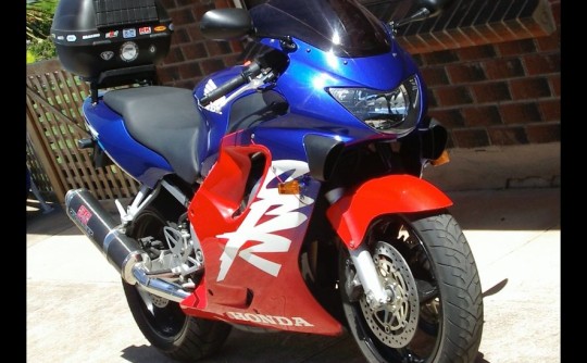 2001 Honda 598cc CBR600F