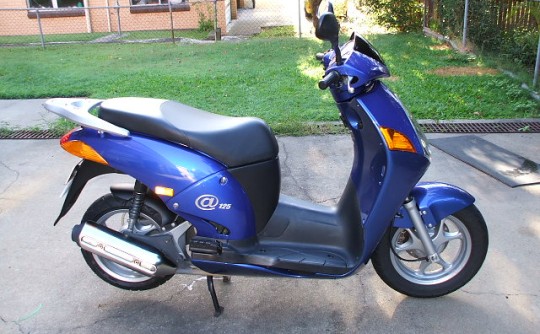 2004 Honda 125cc @125 (NES125)