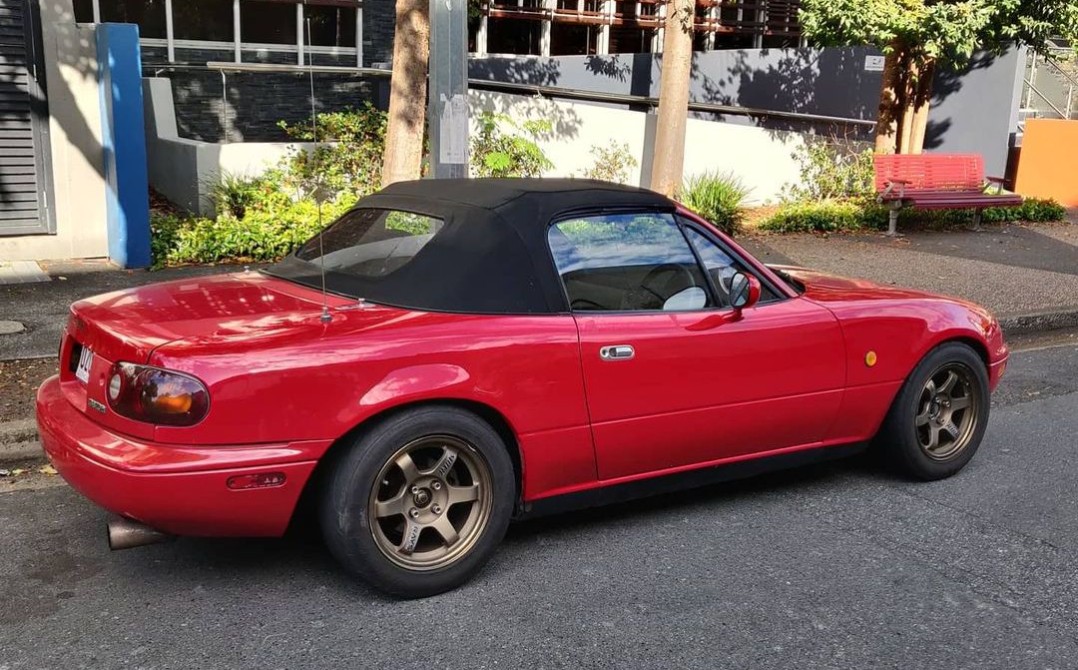 1989 Mazda Eunos Roadster