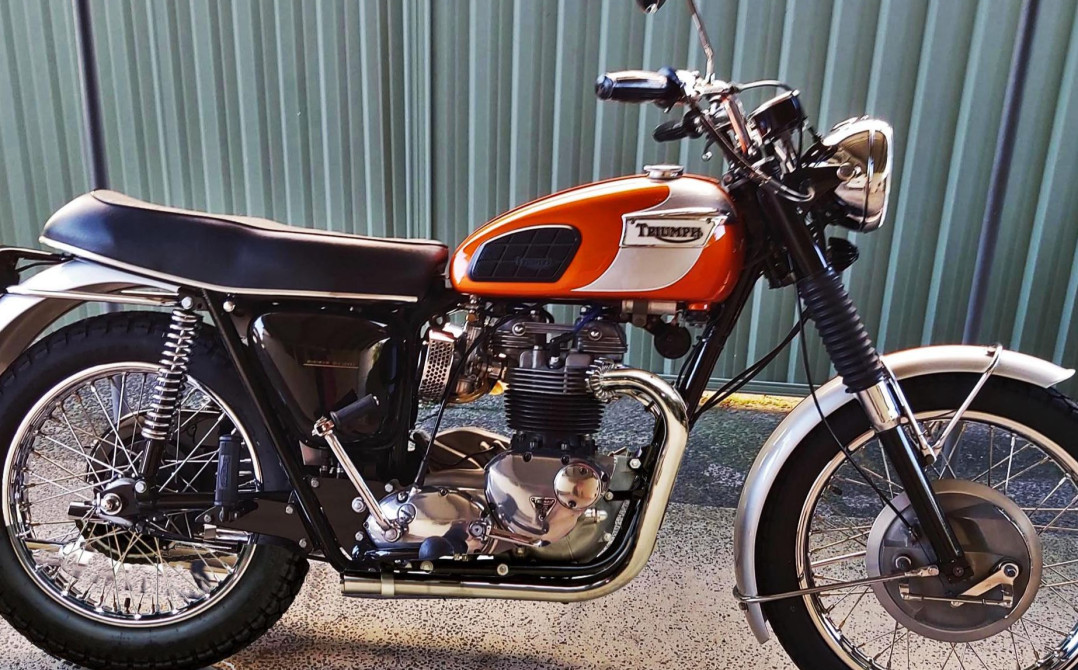 1969 Triumph Bonneville T120R