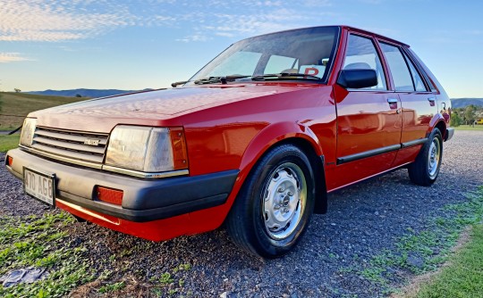 1983 Mazda 323 DELUXE