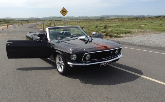 1969 Ford MUSTANG