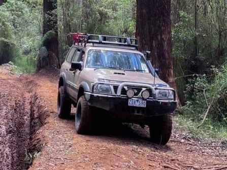 1999 Nissan PATROL (4x4)