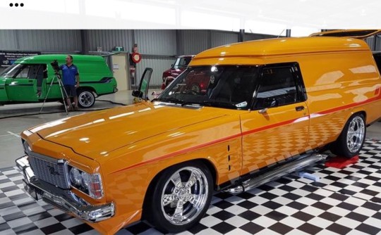 1977 Holden HX Sandman