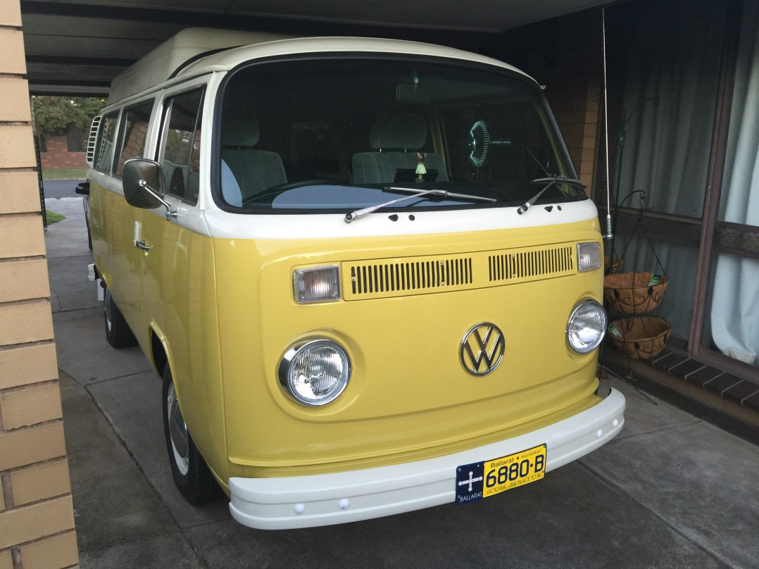 1974 Volkswagen Bay Wondow Kombi