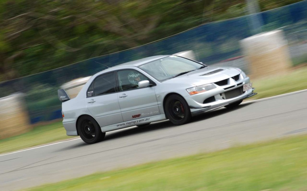 2004 Mitsubishi LANCER EVOLUTION 8 MR