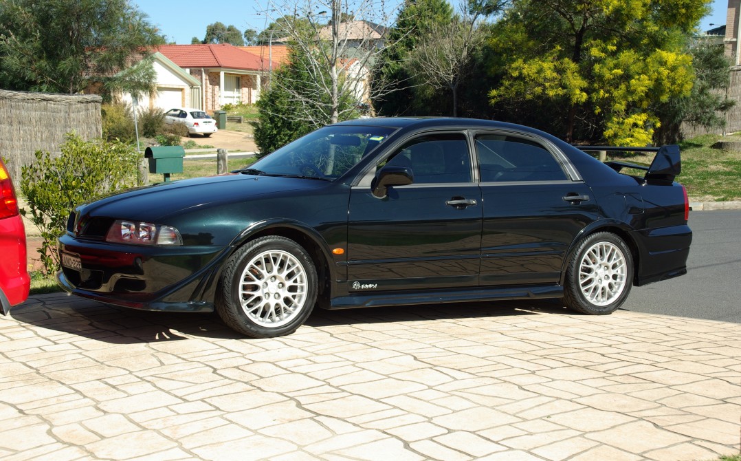 2002 Mitsubishi Ralliart Magna