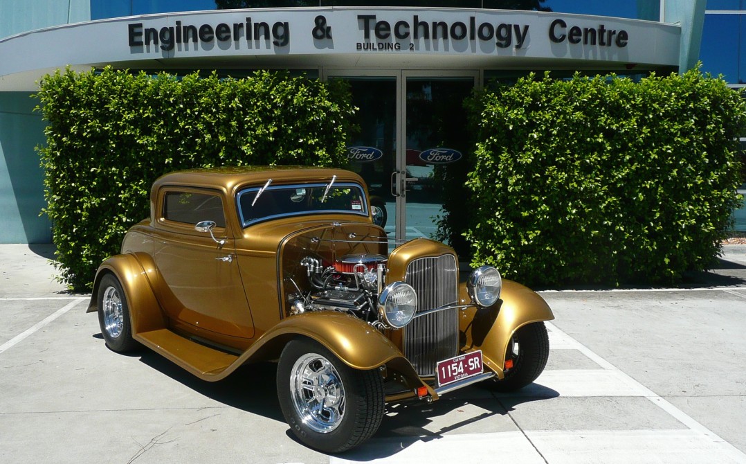 1932 Ford 3 Window