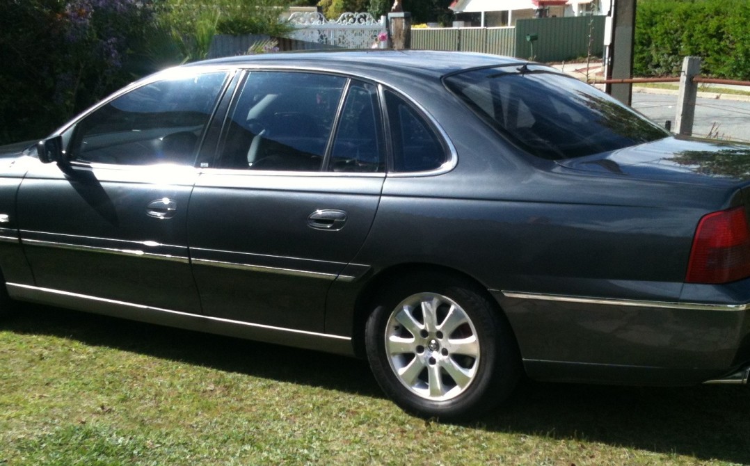 2004 Holden STATESMAN V6