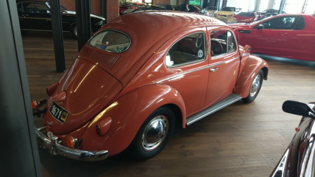 1957 Volkswagen Oval Window Beetle