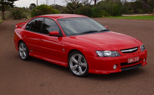 2002 Holden COMMODORE