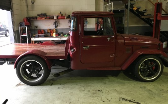 1984 Toyota LANDCRUISER (4x4) 3 SEAT