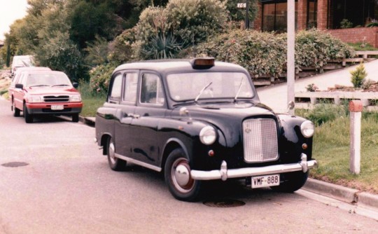 1975 Austin London Taxicab